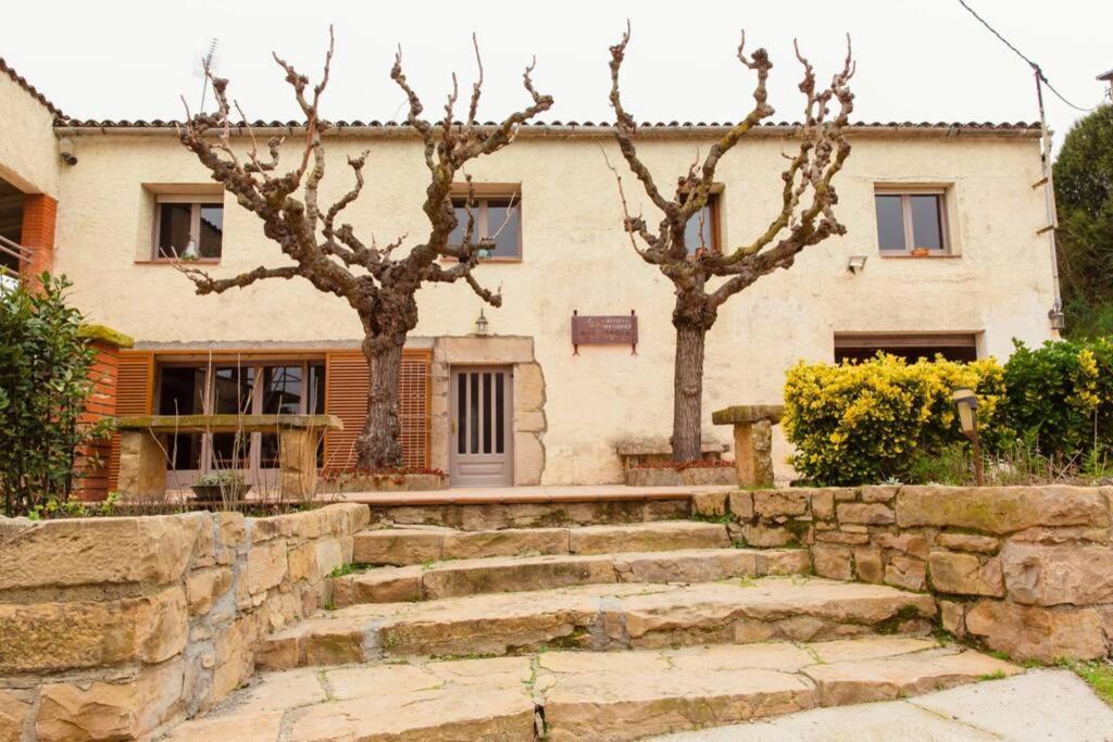 Masia Can Castanyola Marganell Εξωτερικό φωτογραφία